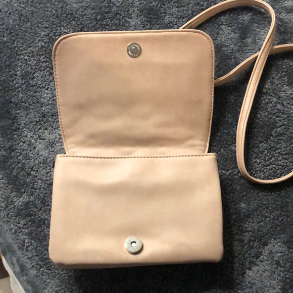 Nine West pink crossbody - Picture 4 of 6
